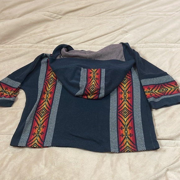 Hooded pullover - Picture 9 of 9